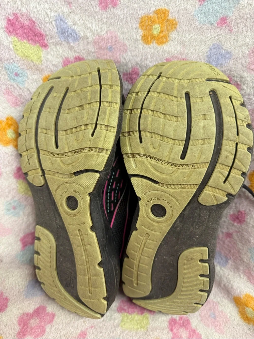 Brooks womens Black Sneakers with Teal and Pink Accents